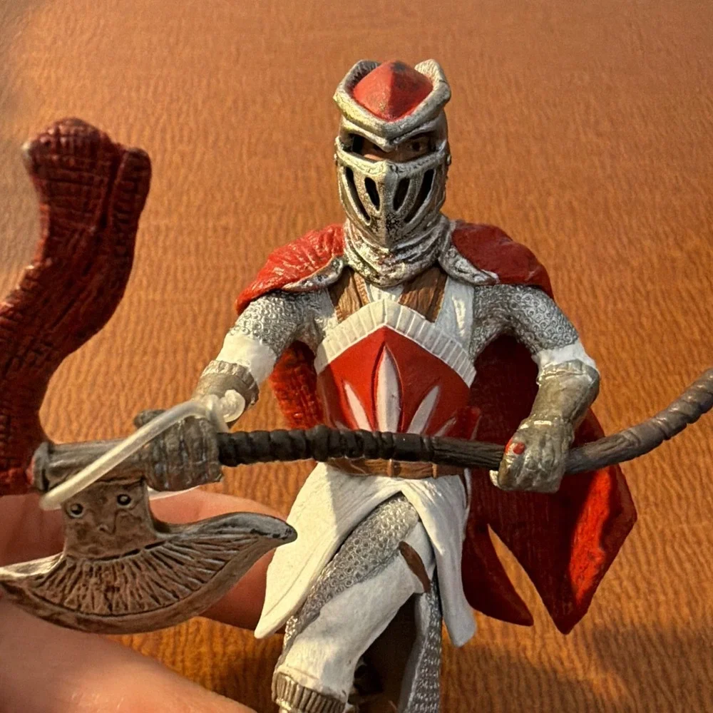 Schleich‎ 72037 Red Griffin Knight Figure 2012 World Of History Knights Retired